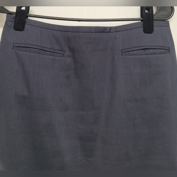 Ann Taylor 4 Blue Pinstriped Pencil Skirt Lined Hidden Side Zipper & Hook New - Picture 2 of 6